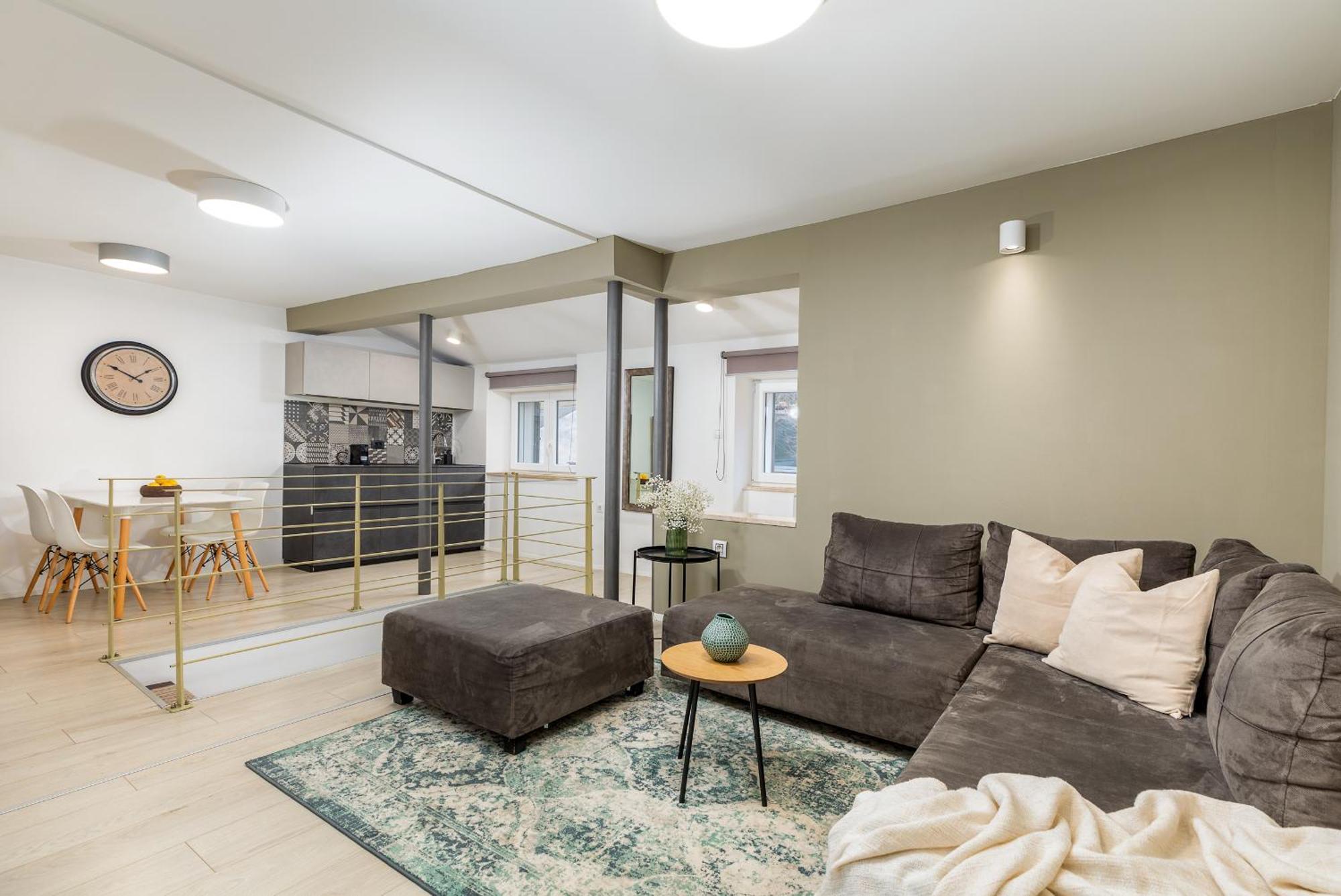 Unique Apartment Pula Eksteriør billede